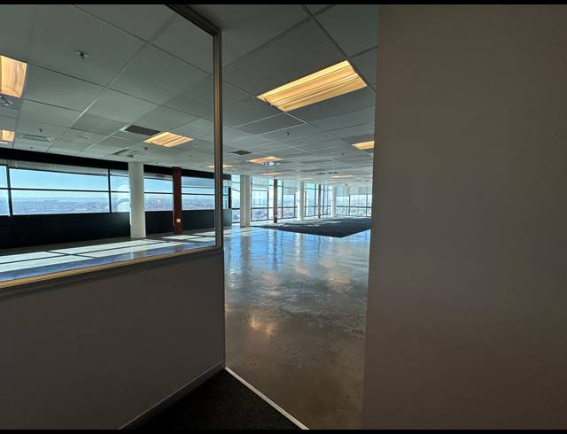 492M² OFFICE TO LET IN SANDTON CENTRAL